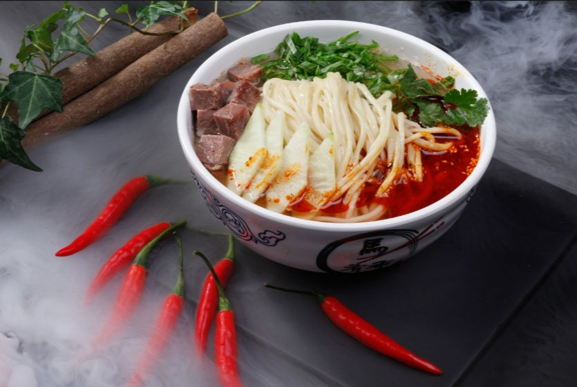 从舌尖到心间，兰州马有布牛肉面带你领略百年传承的美味传奇